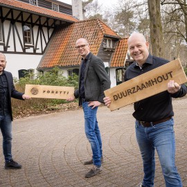 Bewegwijzering van Duurzaam Kastanje hout Bewegwijzering van Duurzaam Kastanje hout