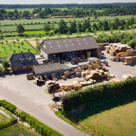 Medewerker aan het woord bij Van Vliet Kastanjehout, Thijs Medewerker aan het woord bij Van Vliet Kastanjehout, Thijs