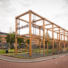 Duurzaamheid zit niet alleen in milieu, maar ook in relaties Duurzaamheid zit niet alleen in milieu, maar ook in relaties