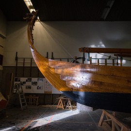 Van Vliet Duurzaamhout - Kastanje hout voor een vikingschip Van Vliet Duurzaamhout - Kastanje hout voor een vikingschip